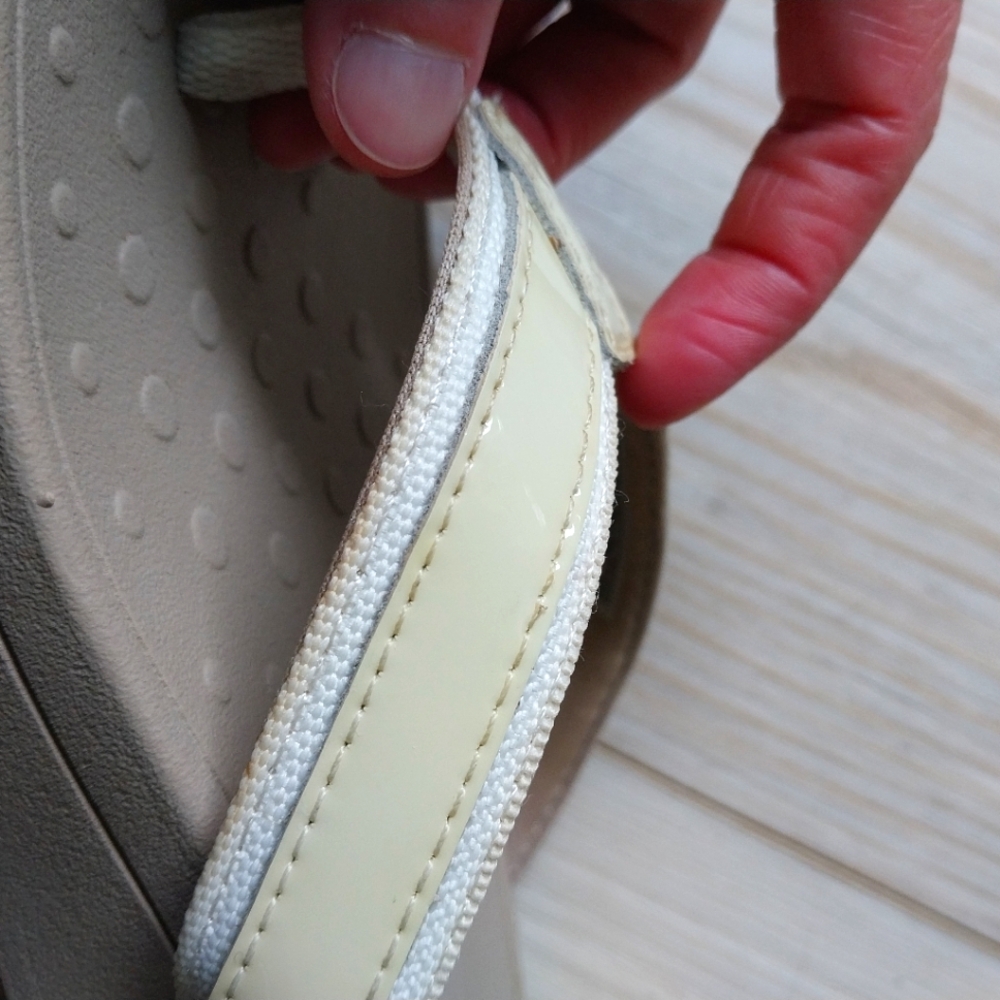 Vionic High Tide Flipflops - Picture 7 of 7